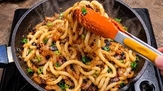Quer um Almoço Japonês Diferente? Tente este Udon Acebolado!